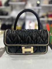 Gold Zincir Detaylı Çanta